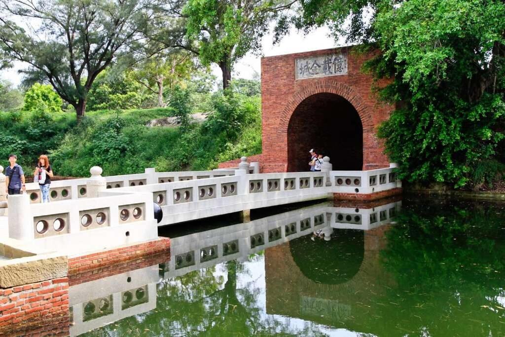 Dock Inn可包棟民宿 Tainan Esterno foto